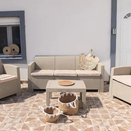 K&Ε guest house Semesterbostad Ampavris