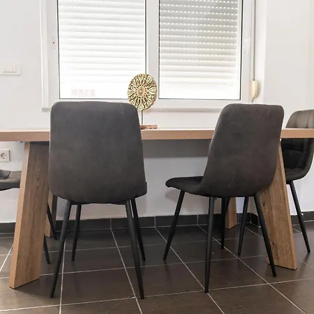 K&Ε guest house Semesterbostad *