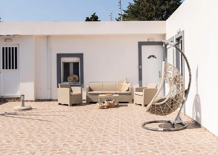 K&Ε Guest House Ampavris