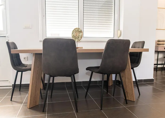 K&Ε Guest House Vakantiehuis *