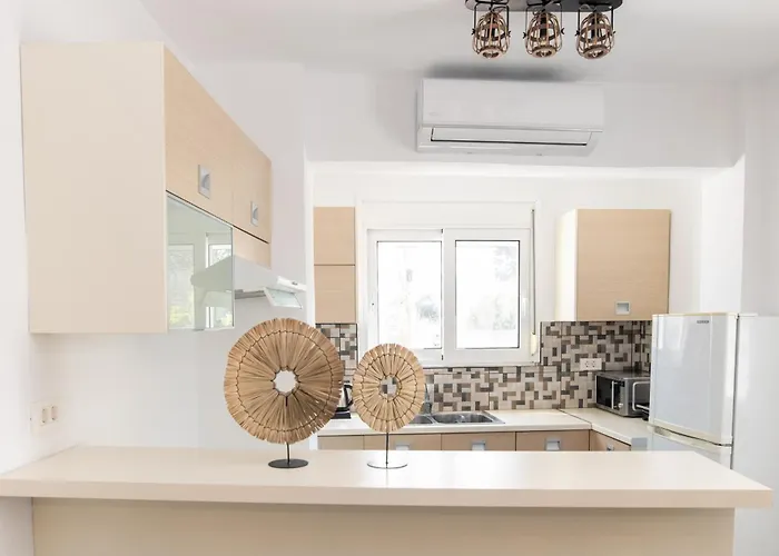 K&Ε Guest House * Ampavris